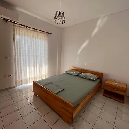 Koulouras * Nikolaíika