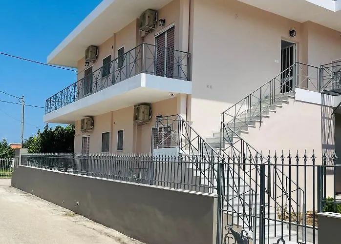 Koulouras * Nikolaíika